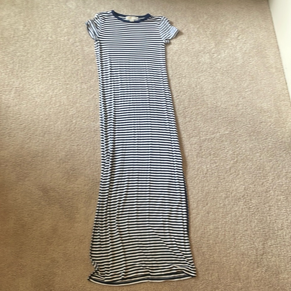 Micheal Kors Stripped Navy and White T-Shirt Maxi Dress